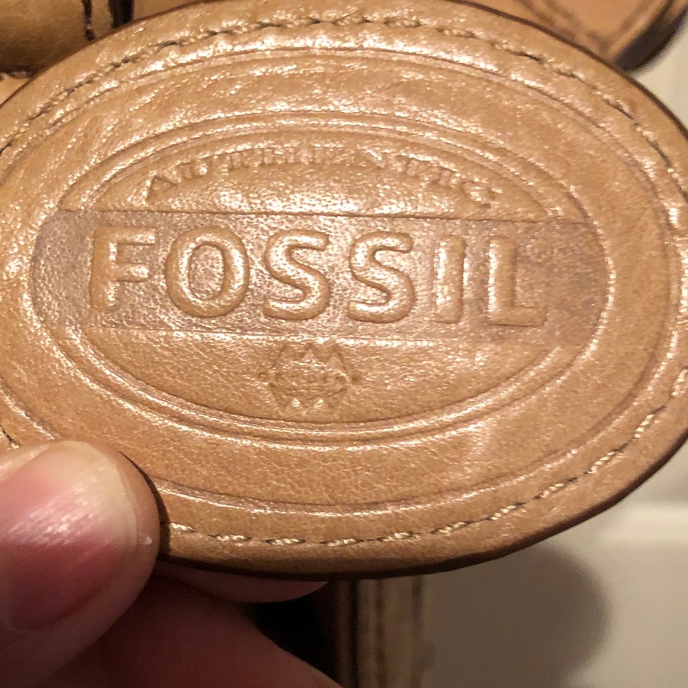 Tan Fossil Crossbody Bag - Picture 2 of 2